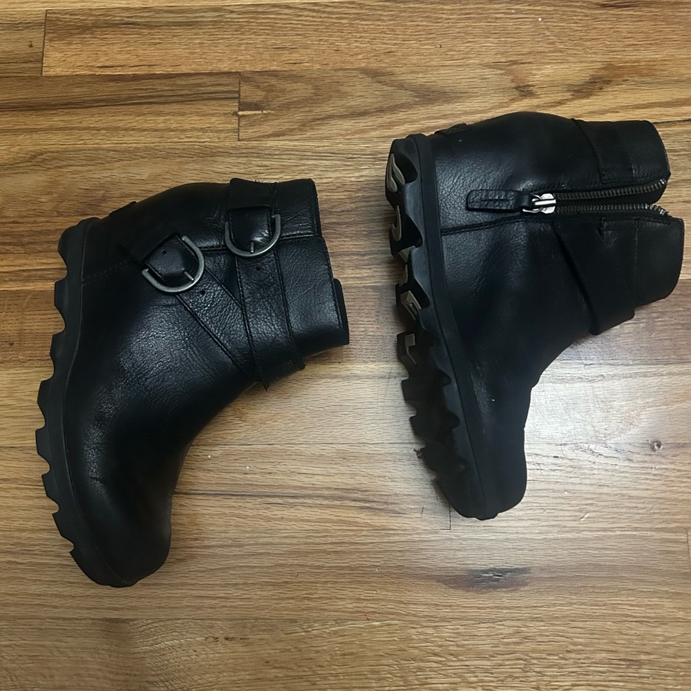 Sorel booties